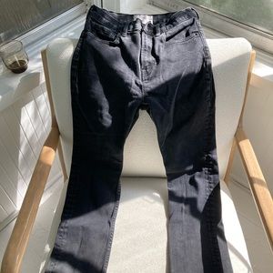 Everlane Kick crop jeans